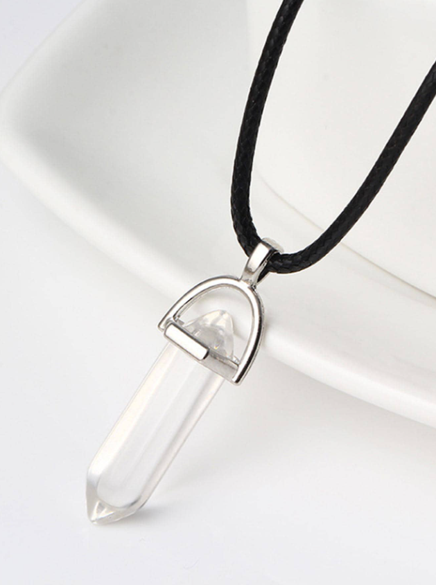 🔷 Collar Geométrico para Hombre – Diseño Minimalista & Cristal de Vidrio