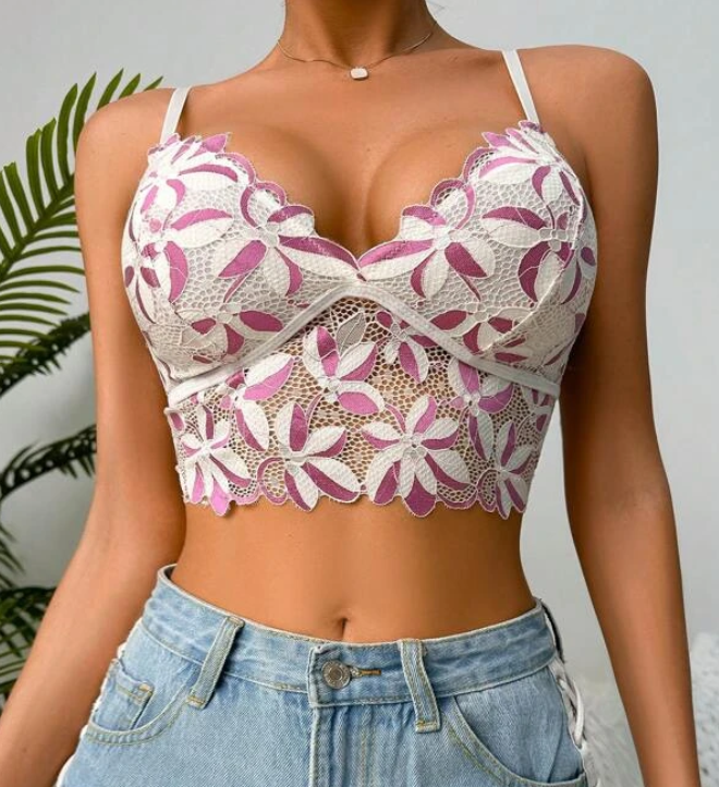 Top de Encaje con Bordados Florales