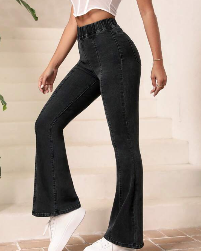 Pantalón de Mezclilla Negro de Pierna Amplia