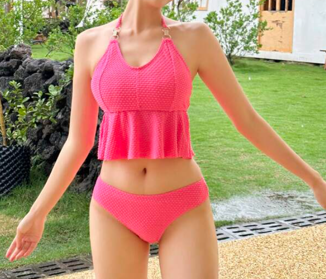Bikini Halter con Volantes - Rosa Fucsia