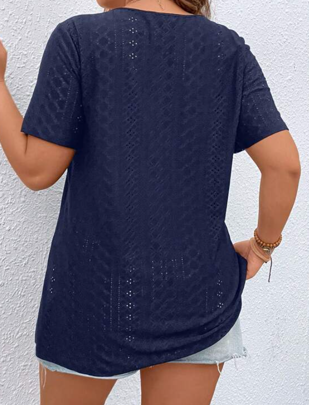 Blusa Casual Azul Marino con Bordado de Ojal 💙✨
