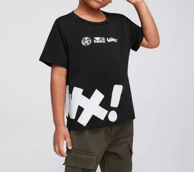 Camiseta Negra Casual para Niño con Estampado de Letras ⚡🖤