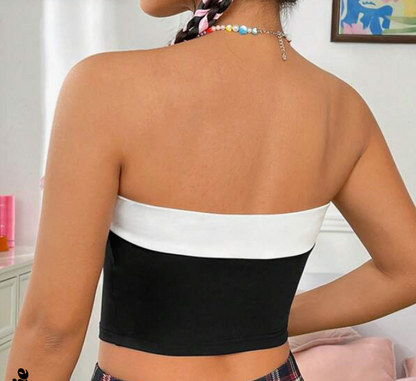 Top Strapless Blanco y Negro con Detalle de Corazones 💎🖤