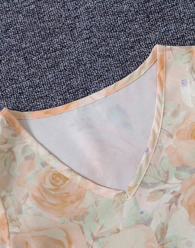 Vestido Smock Floral Rosa Pálido con Manga Farol 🌸