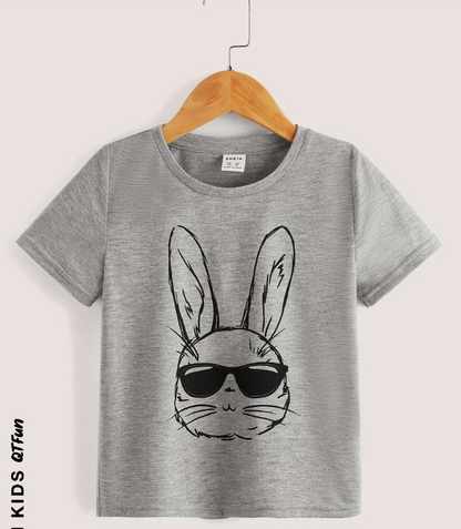 👕 Polera Infantil “Bunny Cool” – Estilo Relajado y Divertido