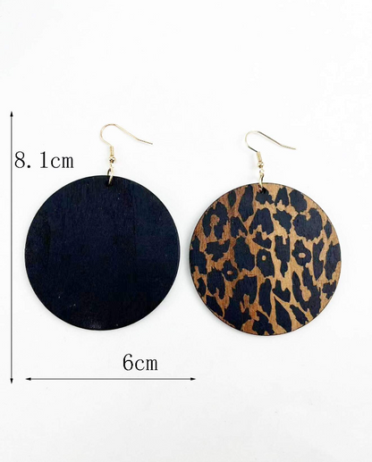 🐆 Pendientes Redondos Estampado Leopardo – ¡Actitud salvaje y con estilo!