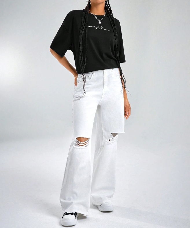 🖤 Camiseta Holgada con Gráfico de Letra