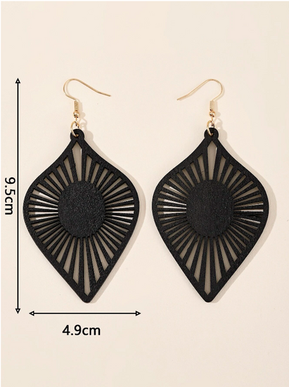 🖤 Pendientes Florales Calados – Estilo Bohemio