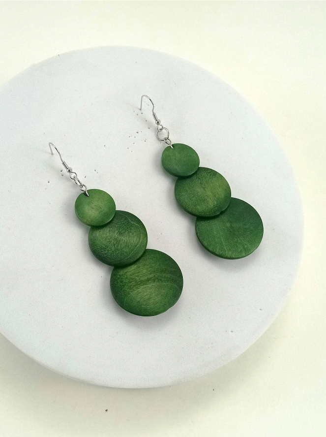 🟢 Pendientes Bohemios – Diseño Geométrico en Madera