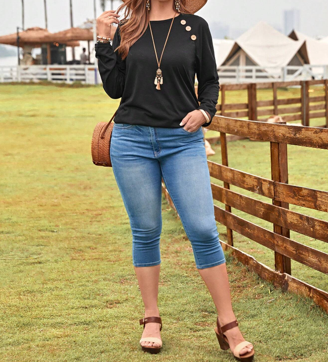 🖤 Camiseta con Diseño de Botón y Manga Raglán