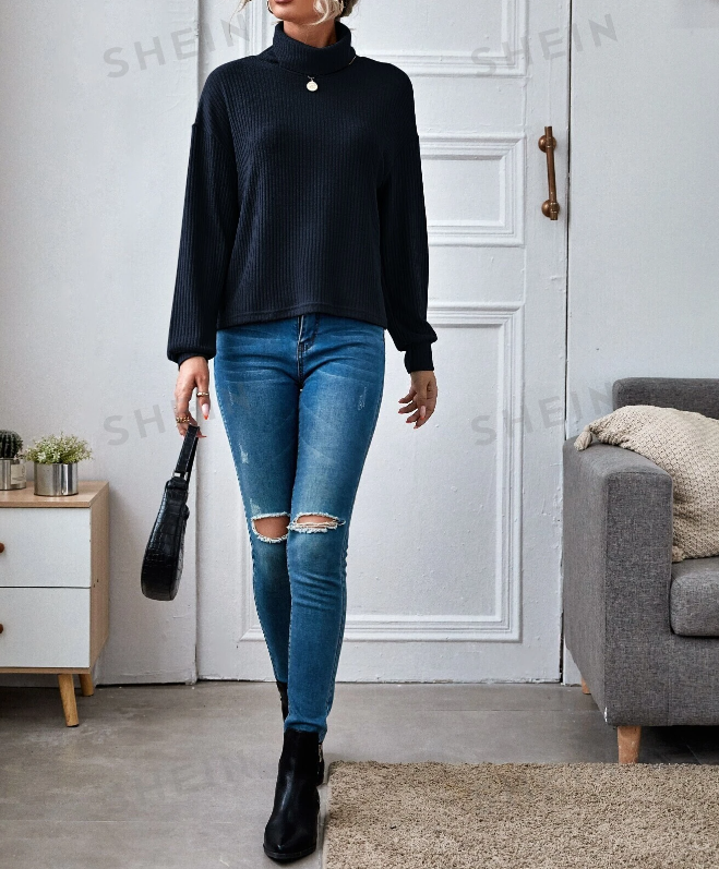 🔵 Top Tejido de Canalé con Cuello Embudo