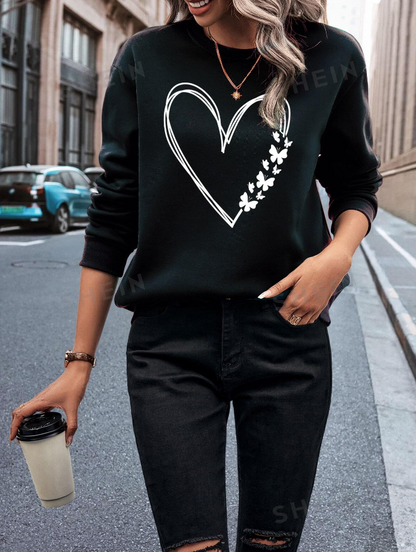 🖤 Sudadera de Cuello Redondo con Diseño de Corazón y Mariposas
