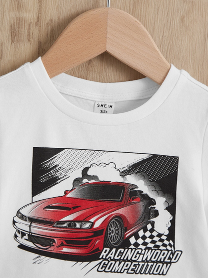 Set de Camiseta y Shorts Deportivos para Chicos - Diseño de Coche Rojo