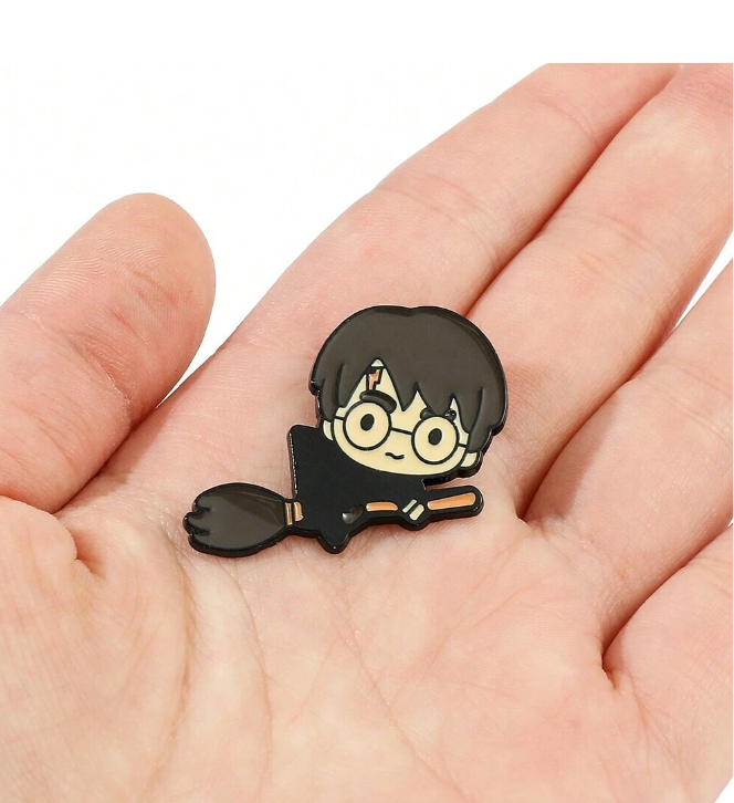 ✨ Broche Chibi – Personaje Volador & Estilo Fantasía