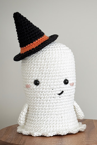 👻 Fantasmita Hechicero – Amigurumi Decorativo de Halloween