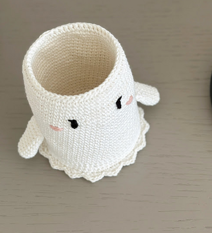 🍬 Fantasmita Dulcero – Amigurumi Decorativo y Funcional