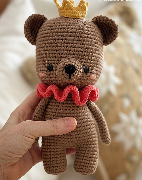 🧸👑 Osito Rey – Amigurumi Hecho a Mano