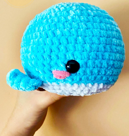 🐋 Ballena Azul de Peluche – Amigurumi Hecho a Mano
