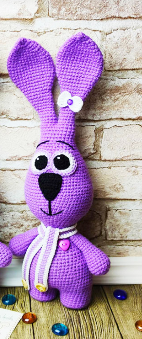 🐇 Conejo Lila – Amigurumi Hecho a Mano