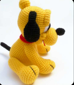 🐶 Pluto – Amigurumi Personaje Hecho a Mano