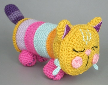 🐱 Amigurumi Gatito Multicolor – Hecho a Mano
