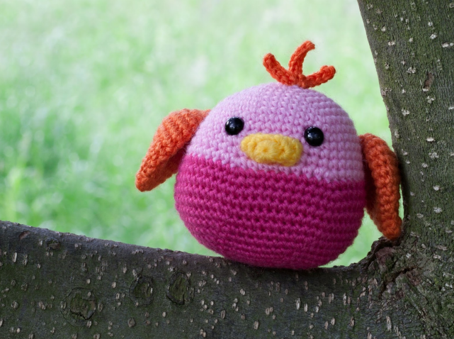 🐦 Pajarito de Colores – Amigurumi Hecho a Mano