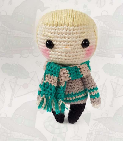🐍 Draco Malfoy – Amigurumi Hecho a Mano