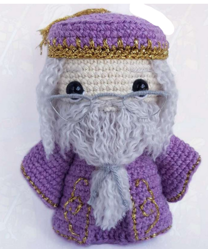 🧙‍♂️ Dumbledore – Amigurumi Hecho a Mano