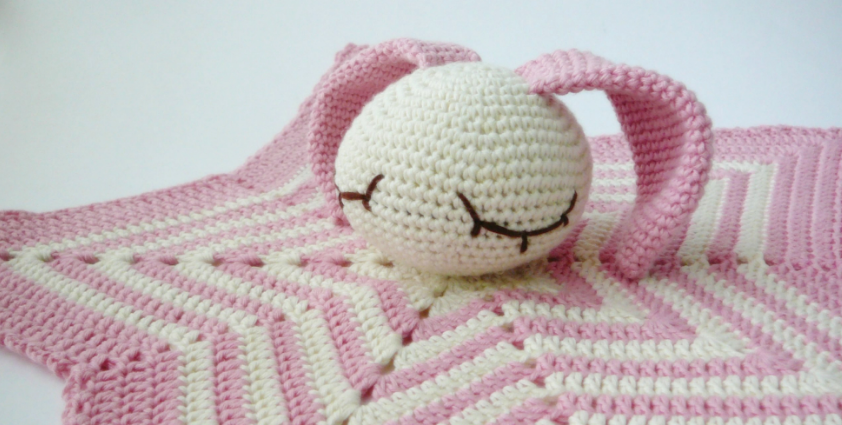🍼 Conejito Manta de Apego – Amigurumi Hecho a Mano