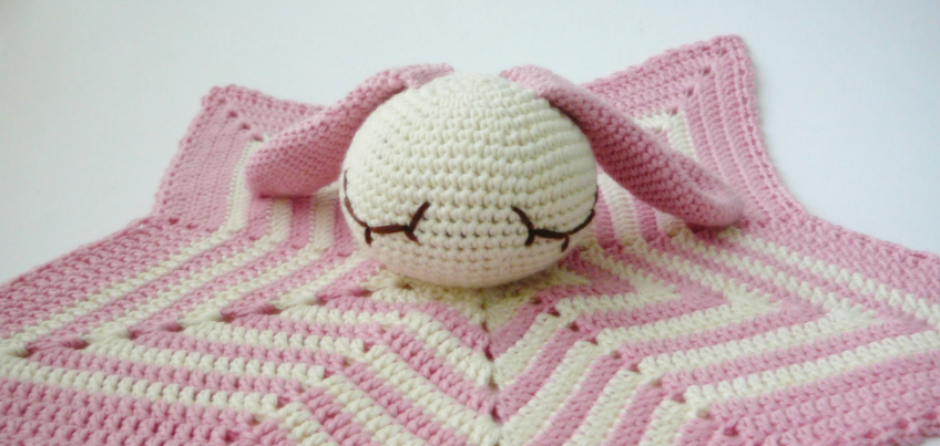 🍼 Conejito Manta de Apego – Amigurumi Hecho a Mano