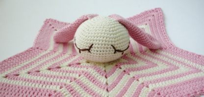 🍼 Conejito Manta de Apego – Amigurumi Hecho a Mano