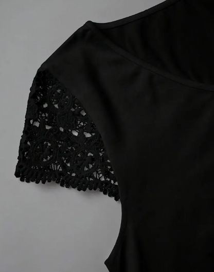 🖤 Blusa Cuello V con Mangas Encaje