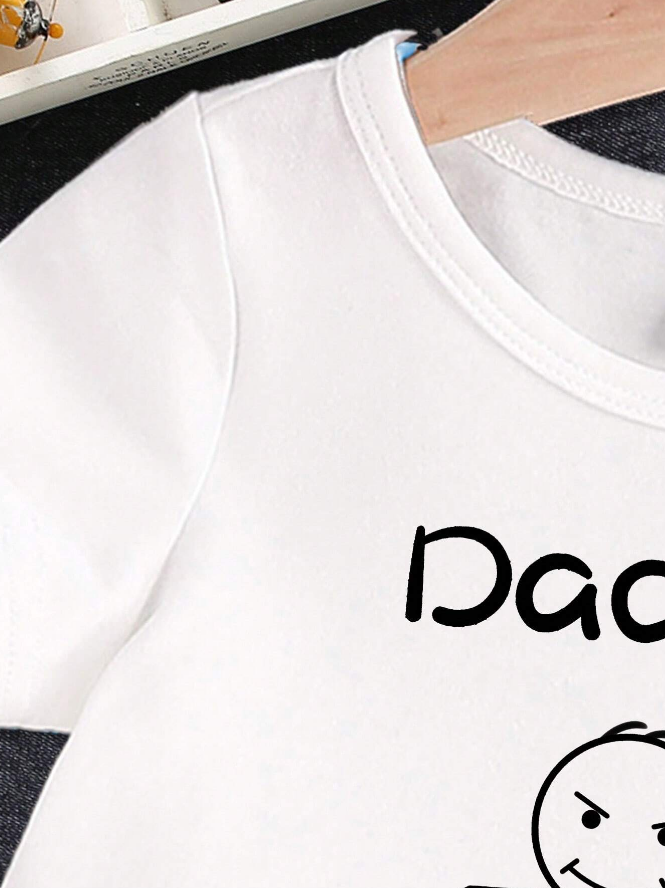 ⚡ Camiseta Bebé “Dad Is My Hero”