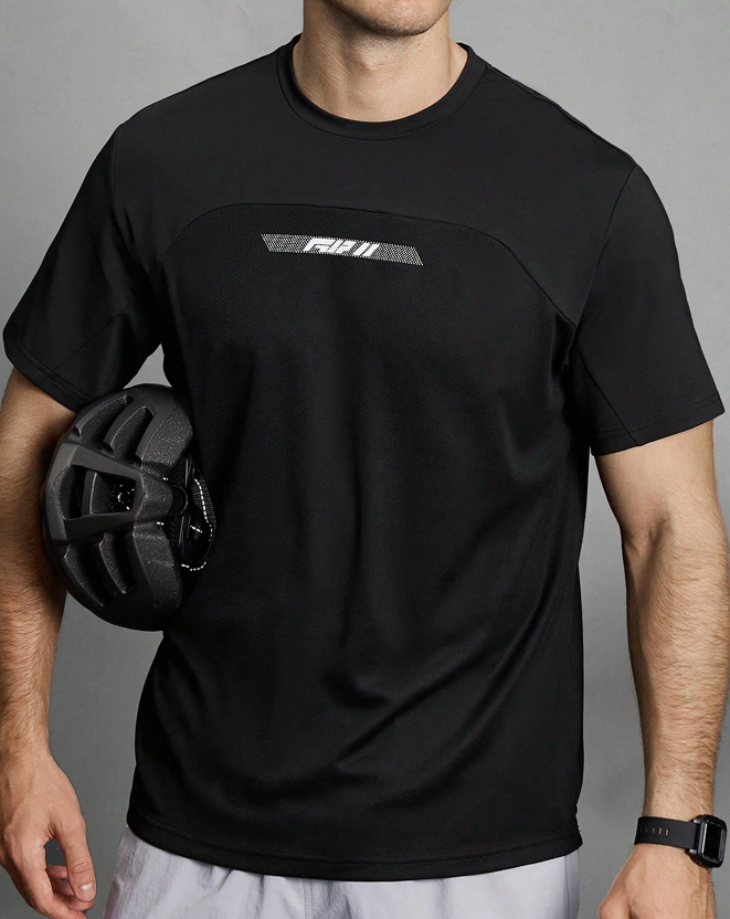 Camiseta Deportiva Hombre – “RUN” Negra