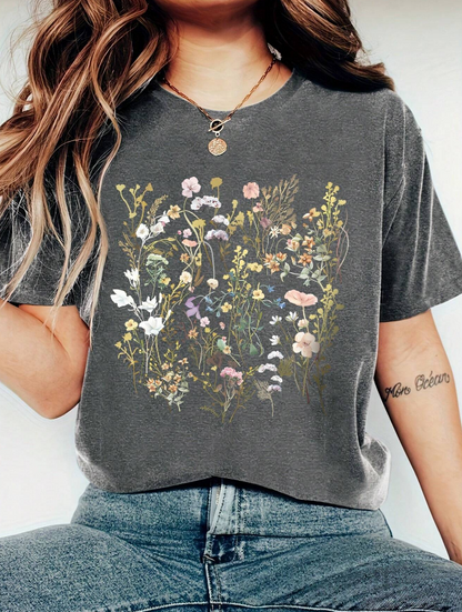 🌿 Camiseta de Manga Corta con Cuello Redondo y Diseño de Plantas