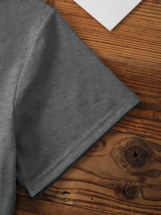 🌿 Camiseta de Manga Corta con Cuello Redondo y Diseño de Plantas