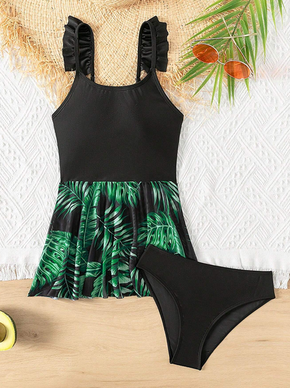 🌴 Conjunto Tankini Infantil – Estampado Tropical + Volantes