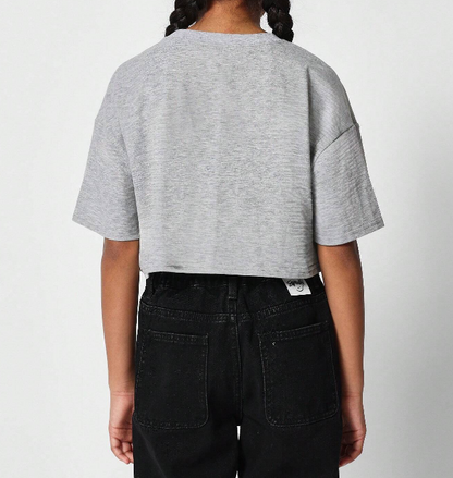 👕 Camiseta Esencial Infantil – Corte Ceñido + Manga de Codo