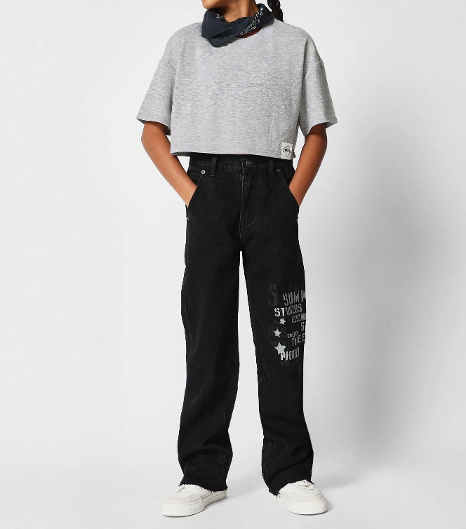 👕 Camiseta Esencial Infantil – Corte Ceñido + Manga de Codo