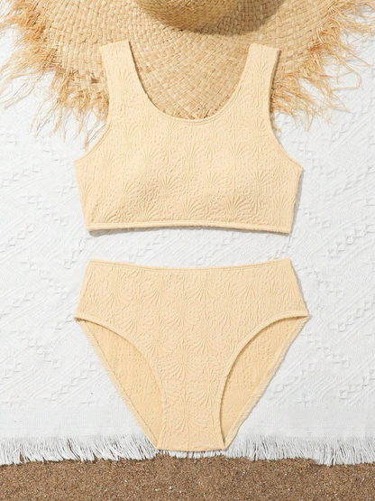 🐚 Bikini Infantil – Textura de Concha / Jacquard Minimalista
