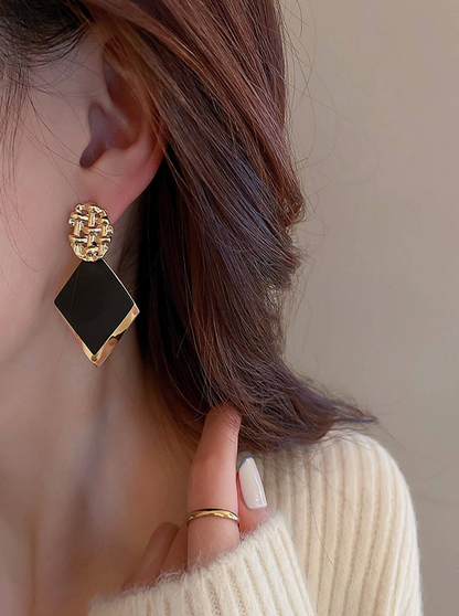 ◼️ Pendientes Geométricos – Elegancia Moderna