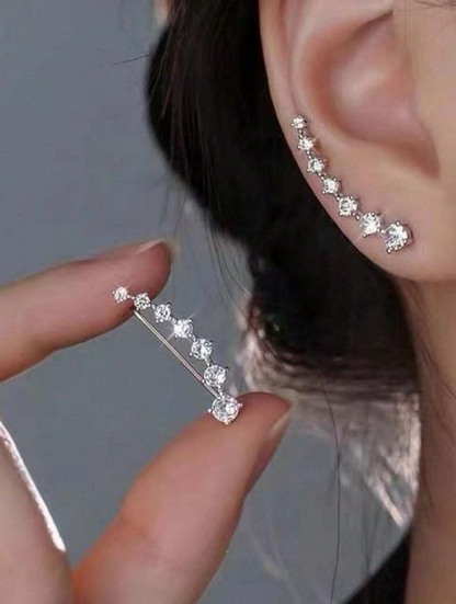 ✨ Ear Climbers Plateados – Brillo Diario