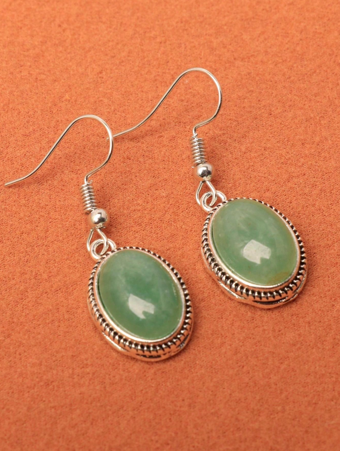💚 Pendientes Vintage – Óvalo Verde & Marco Plateado