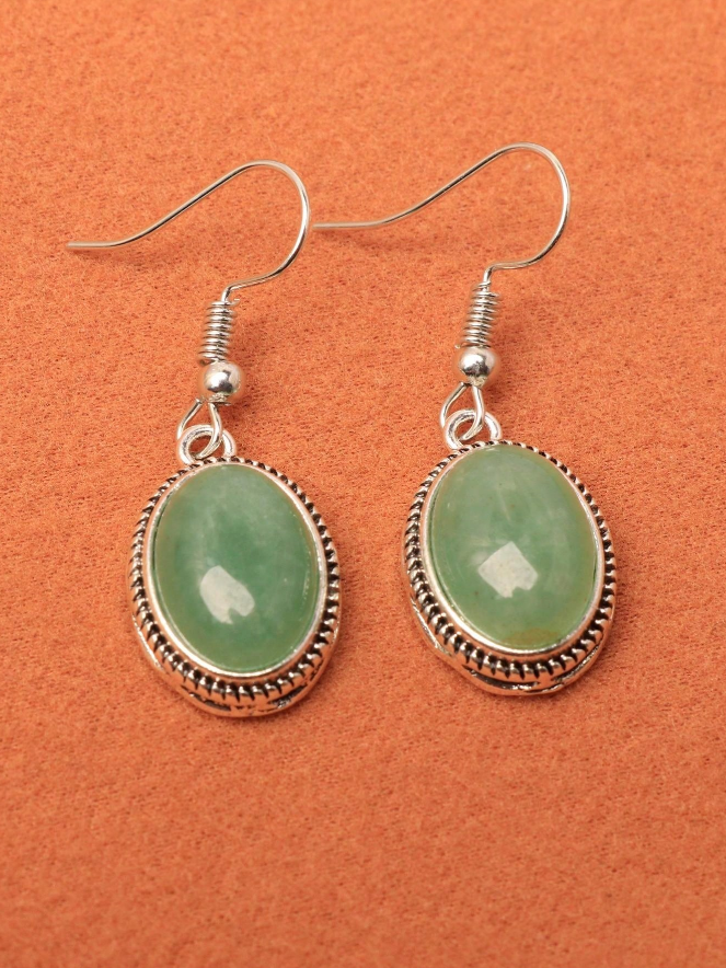 💚 Pendientes Vintage – Óvalo Verde & Marco Plateado