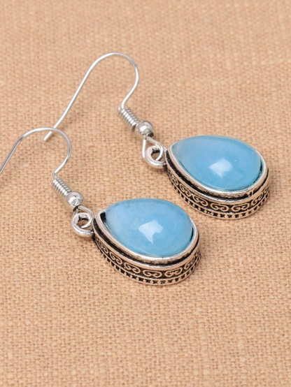 💎 Pendientes Elegantes – Gema Celeste & Halo de Diamantes de Imitación