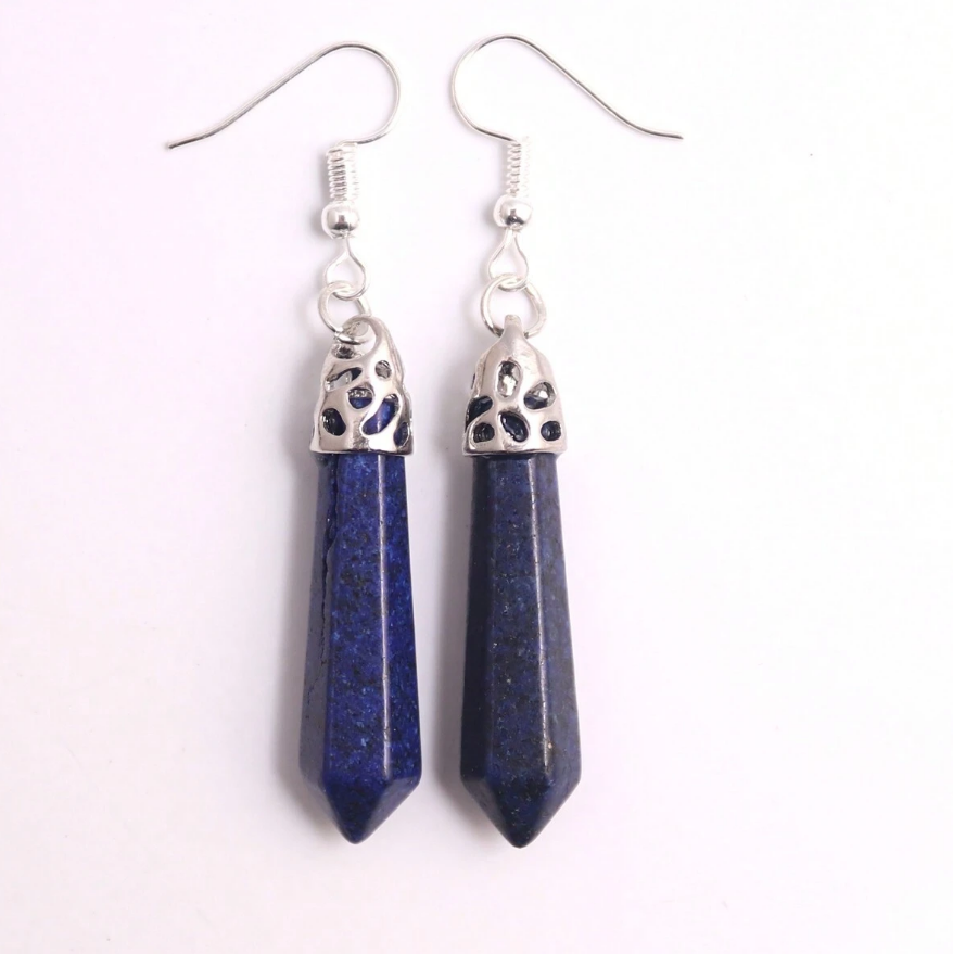 🔮 Pendientes Cristal – Punta Doble & Marco Plateado