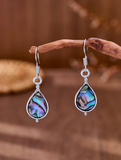 🐚 Pendientes Shell – Gota de Agua & Marco Plateado