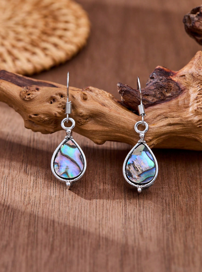 🐚 Pendientes Shell – Gota de Agua & Marco Plateado