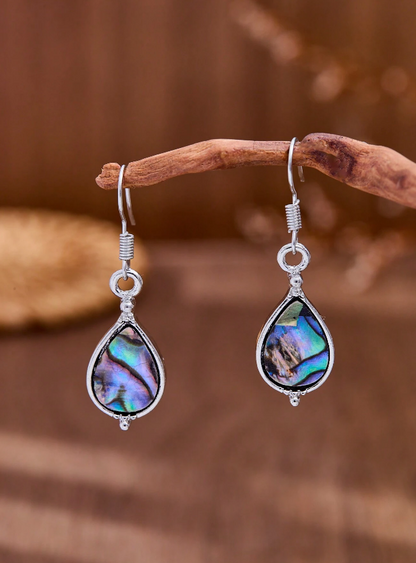 🐚 Pendientes Shell – Gota de Agua & Marco Plateado