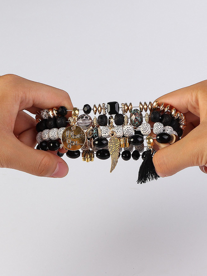 ✨ Brazalete Bohemio con Borla – Se Vende por Separado